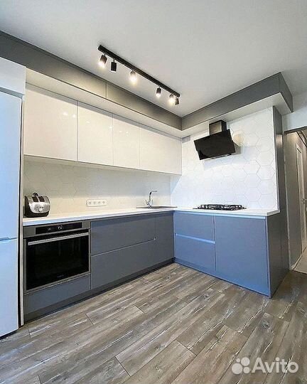 Кухня угловая