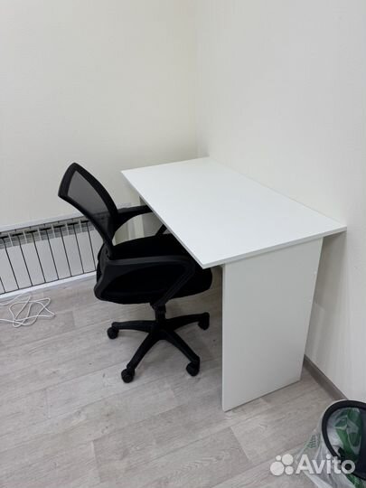 Стол компьютерный