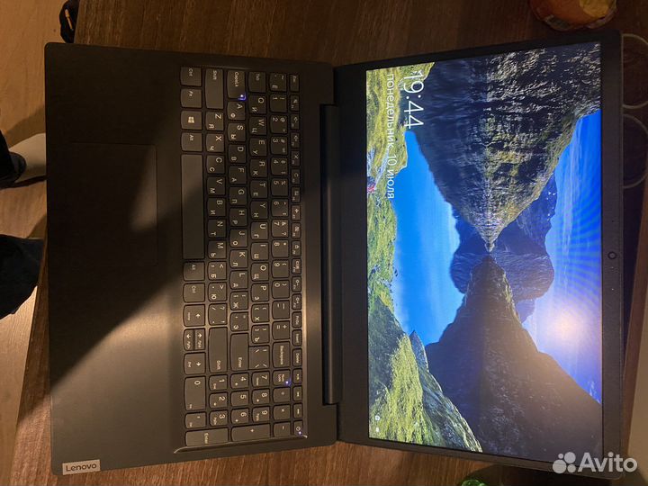 Lenovo s145 15ikb/MX110/SSD/озу 8Гб