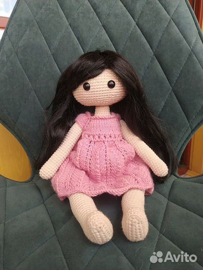 Кукла с подвижными руками и ногами