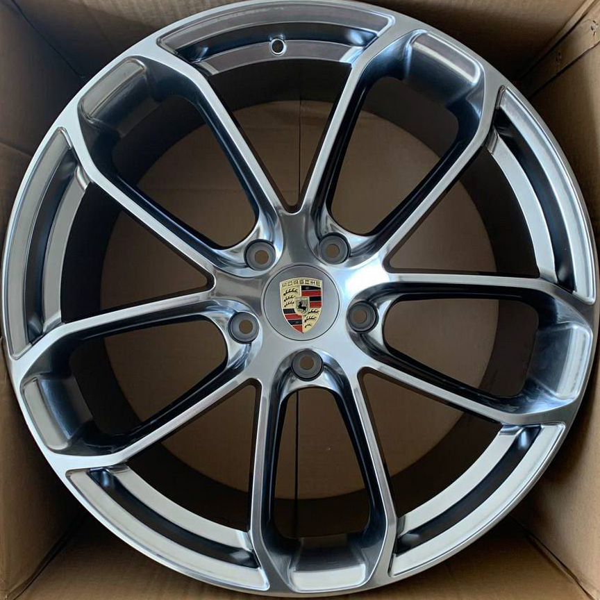 Литые диски Porsche 9×R20 5×130