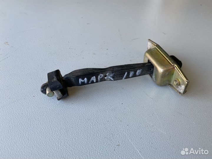 Замок двери toyota mark 2 х100