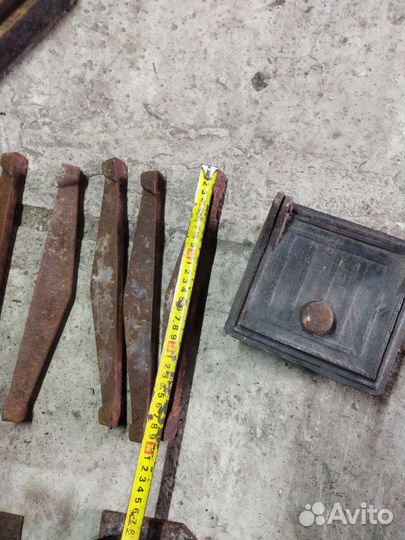 Колосники И Дверца