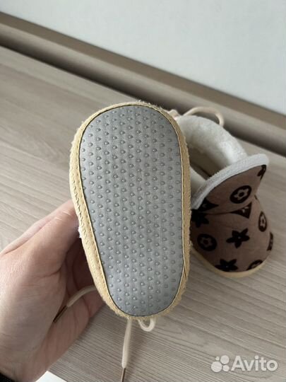 Пинетки для девочки нарядные