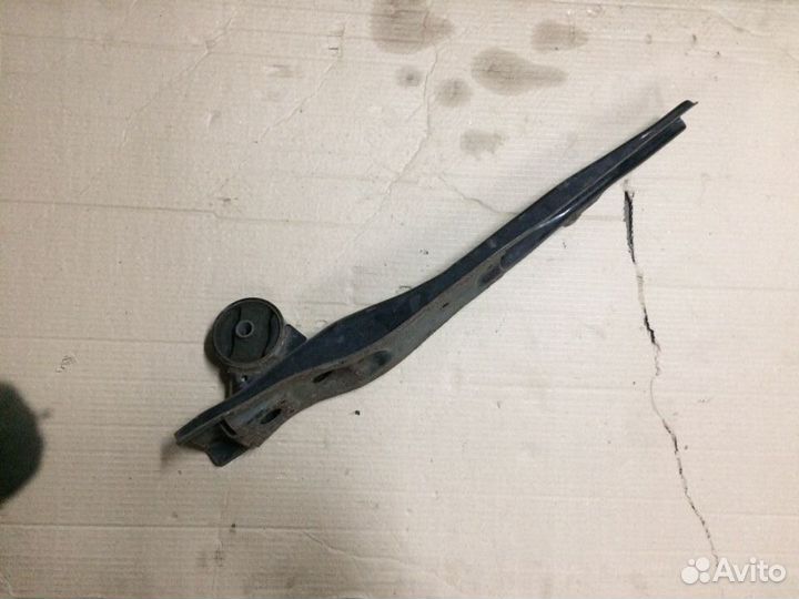 Продольная балка на Митсубиси Лансер 10