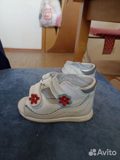 Сандали для девочки 20 размер