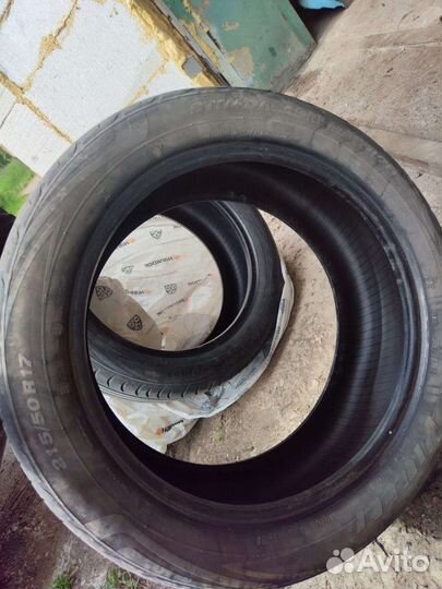 Viatti Strada Asimmetrico 215/50 R17 200K