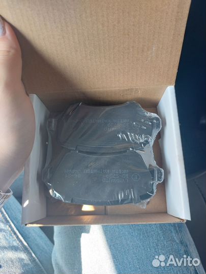 Передние тормозные колодки