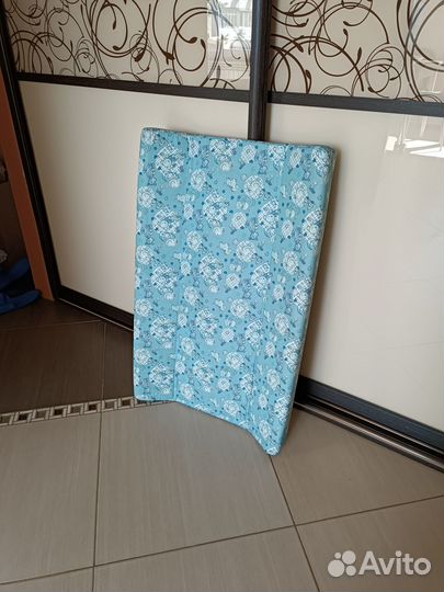 Доска для пеленания на комод