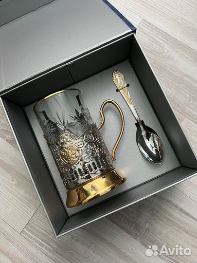 Подстаканник лучшему руководителю