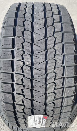 Yokohama Ice Guard G075 315/35 R21 и 295/35 R21