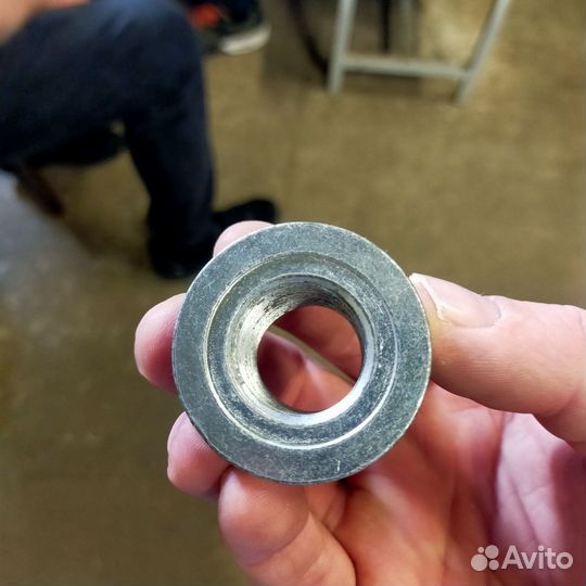 Гайка ступицы