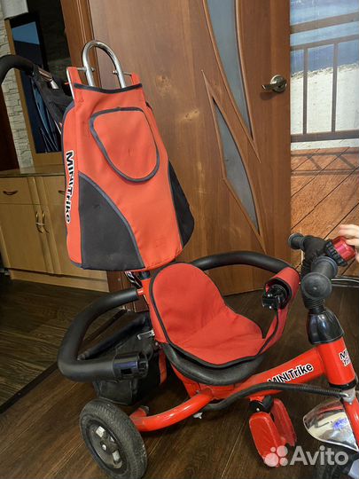 Детский велосипед с родительской ручкой