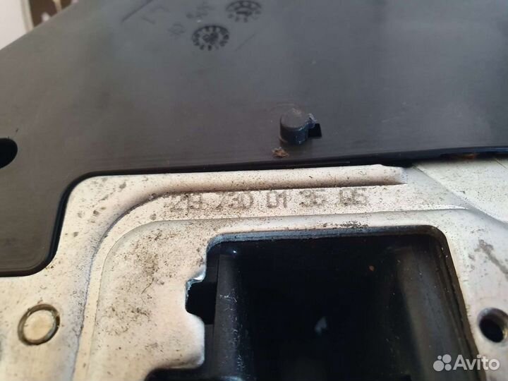 Замок задней левой двери для Mercedes W219 CLS