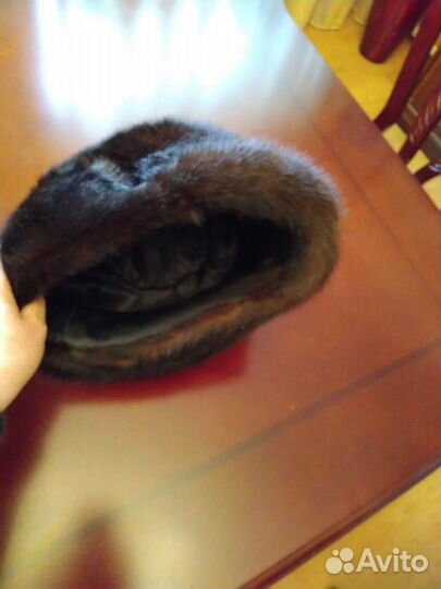 Меховая женская кепка