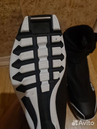 Лыжные ботинки salomon prolink