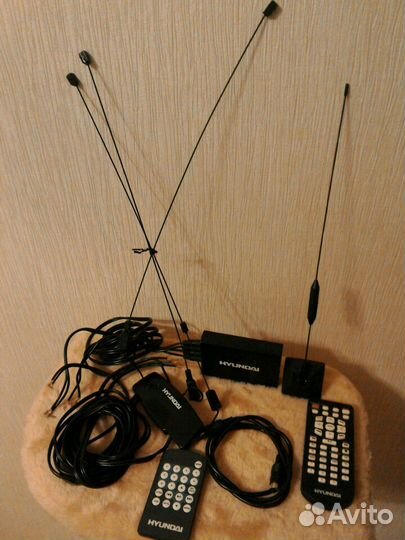 Комплект к автомобильному TV-тюнеру