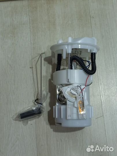 Бензонасос Топливный насос Renault scenic 2