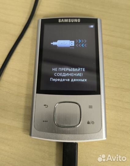 Samsung YP-R0 плеер 8GB