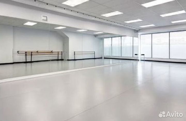 Спортивная студия с множеством направлений