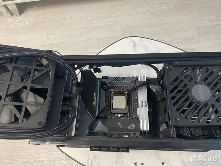 Корпус nzxt H1