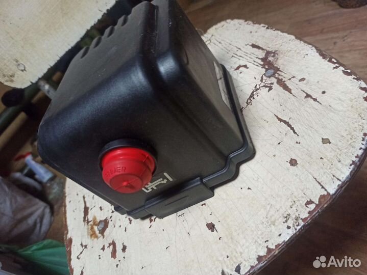 Крышка корпуса воздушного фильтра Lifan