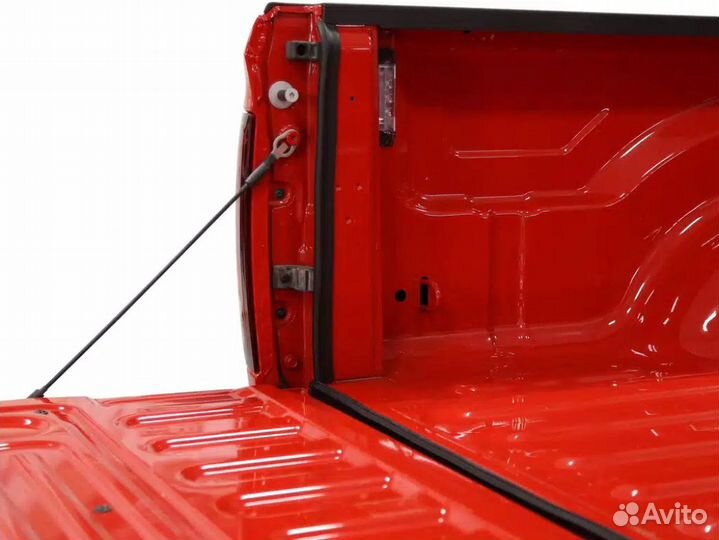 Уплотнитель заднего борта пикапа