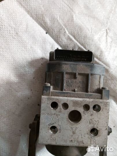 Блок ABS (абс) Volvo S40