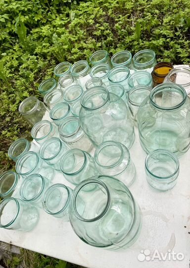 Банки стеклянные много