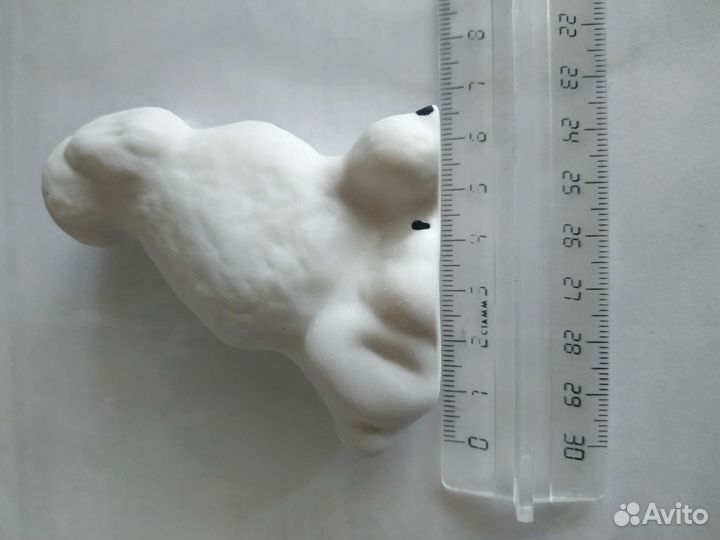 Фарфоровые статуэтки собак