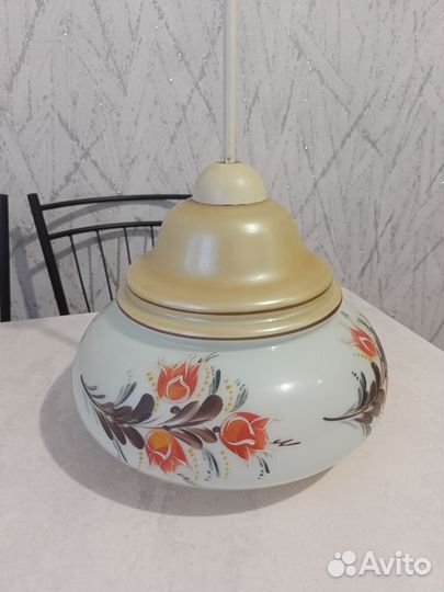 Светильник потолочный подвесной б/у кухонный