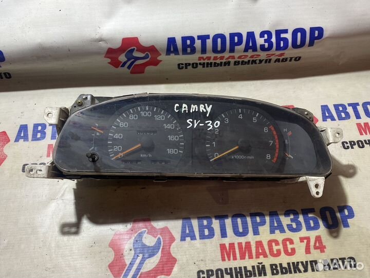 Щиток приборов toyota camry sv30