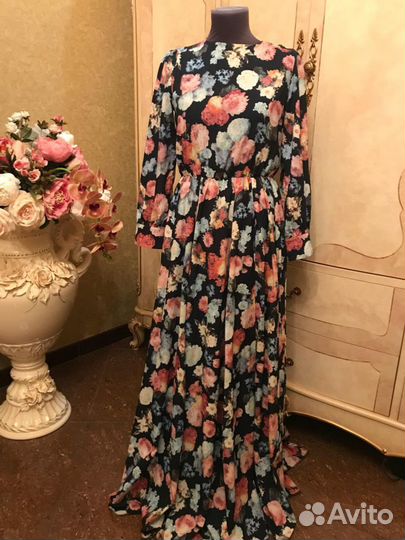 Вечернее платье