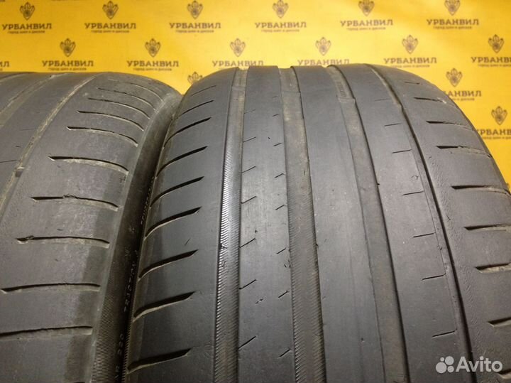 Michelin Pilot Sport 4 235/55 R19 105Y