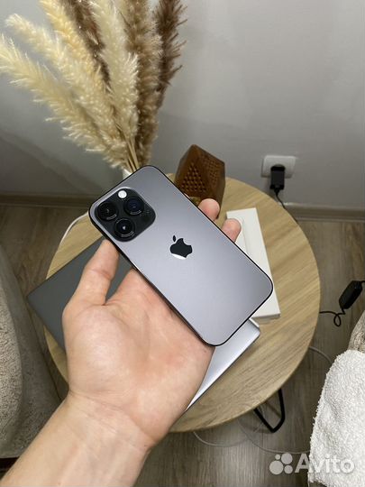 iPhone 14 Pro, 256 ГБ