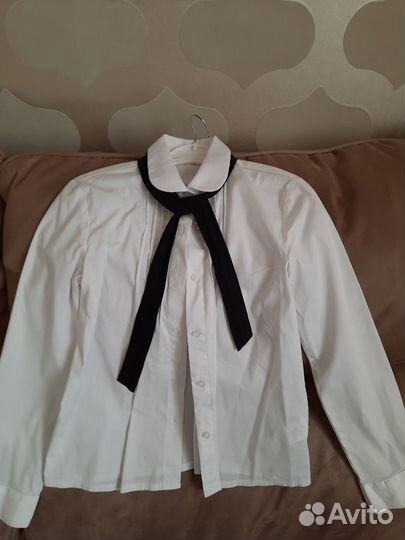 Рубашки (блузки) для девочки в школу