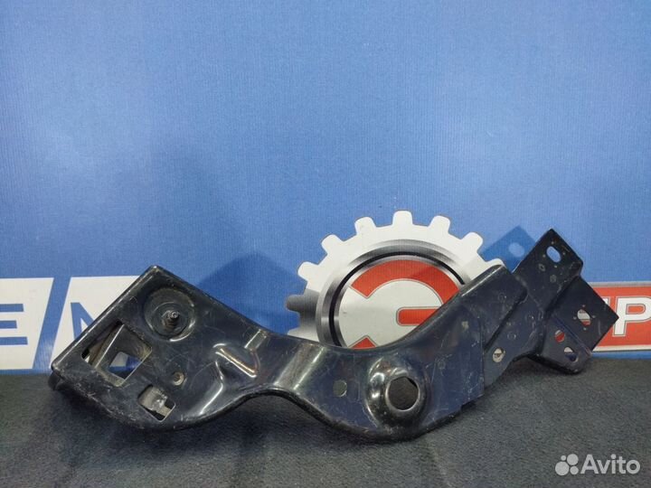 Кронштейн фары левой Renault Latitude 1 2010 новое