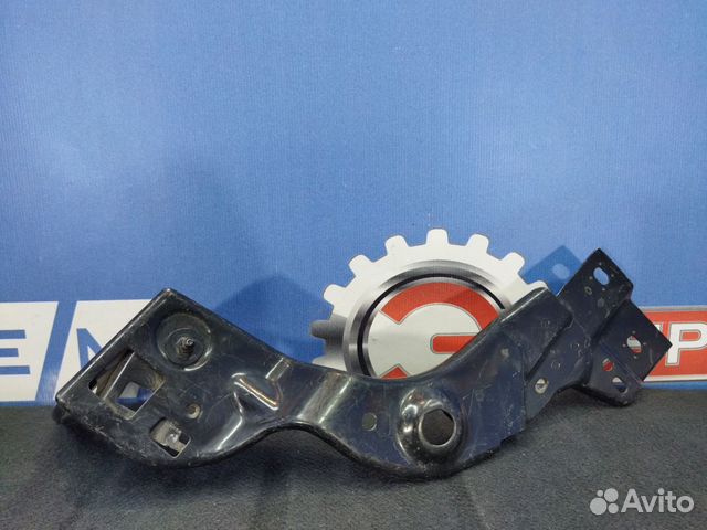 Кронштейн фары левой Renault Latitude 1 2010 новое