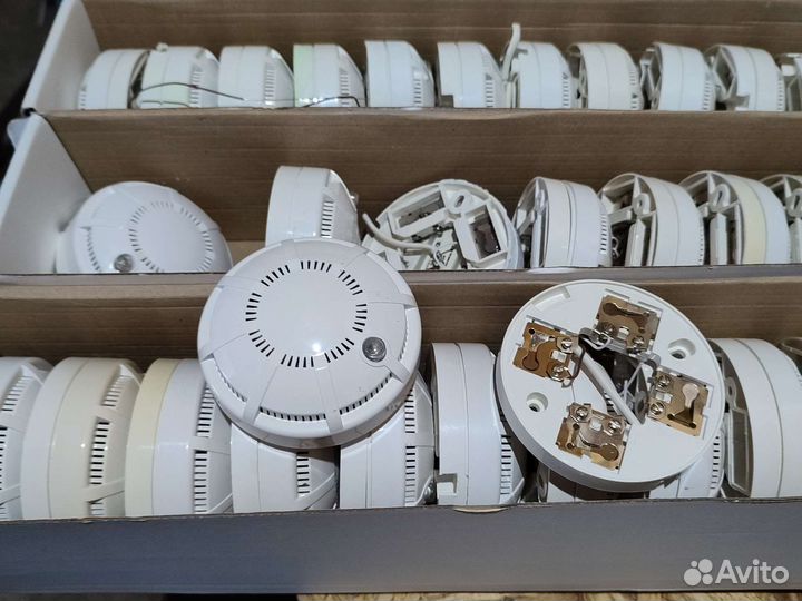 Извещатель пожарный дымовой ип212-64 р1 рубеж бу