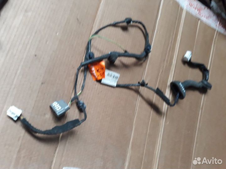 Проводка двери задней правой Nissan Almera G15 201