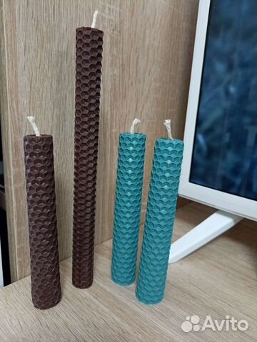 Свеча из вощины коричневая, бирюзовая