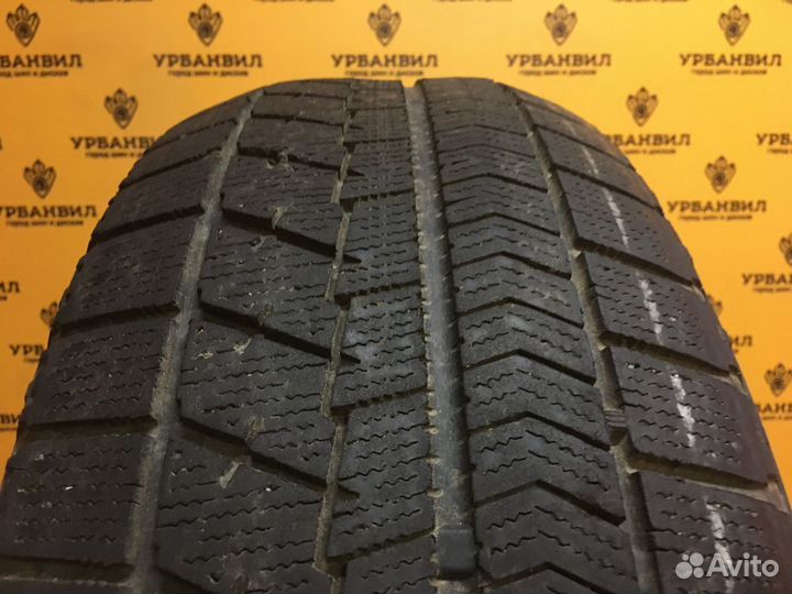 Bridgestone Blizzak VRX 225/60 R17 99S