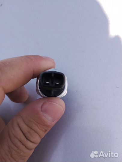 Датчик давления кондиционера kia karnewal