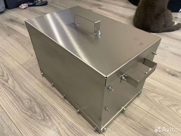 Коптилка для горячего копчения