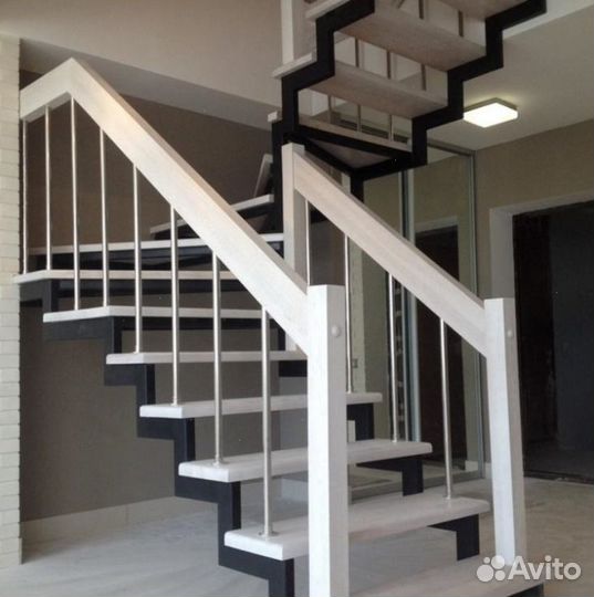 Каркас из метала Забежной Лестницы от Производител