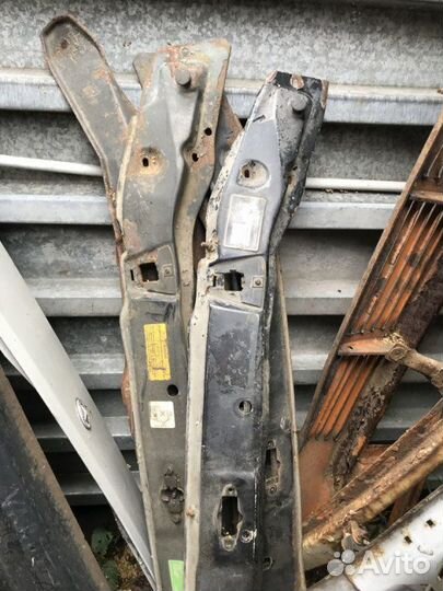 Панель передний Mercedes-Benz Vito W638