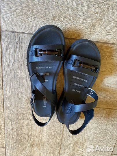 Босоножки 38