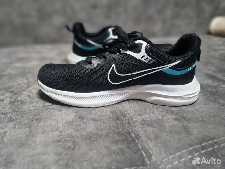 Кроссовки nike