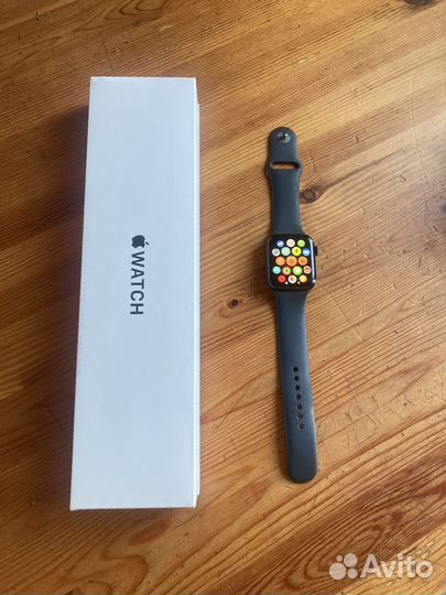 Часы apple watch se 44 mm 2022