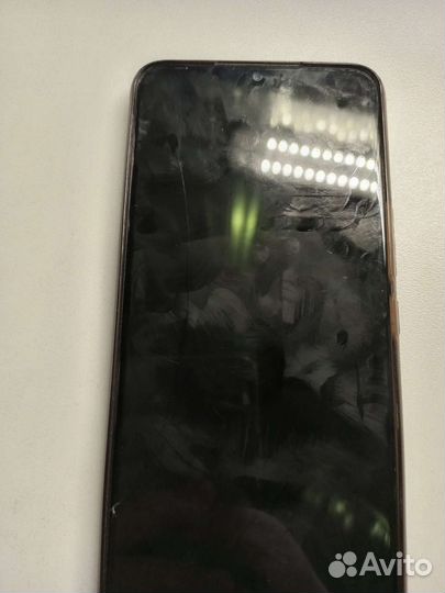 Смартфон techno